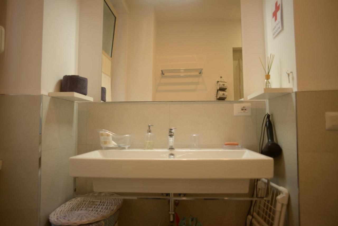 شقة Brezza Marina روما المظهر الخارجي الصورة